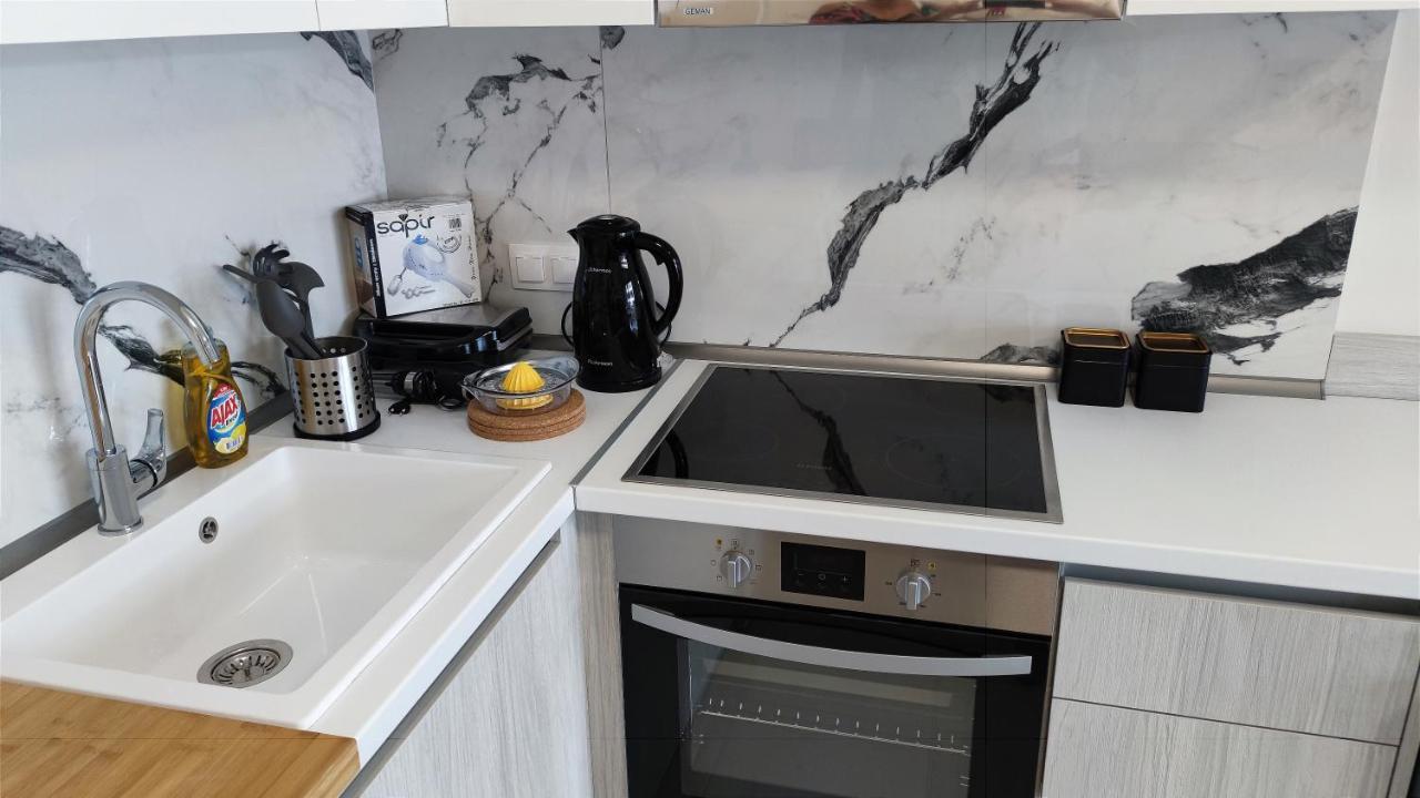 Antigona Nikiti Apartment Екстериор снимка
