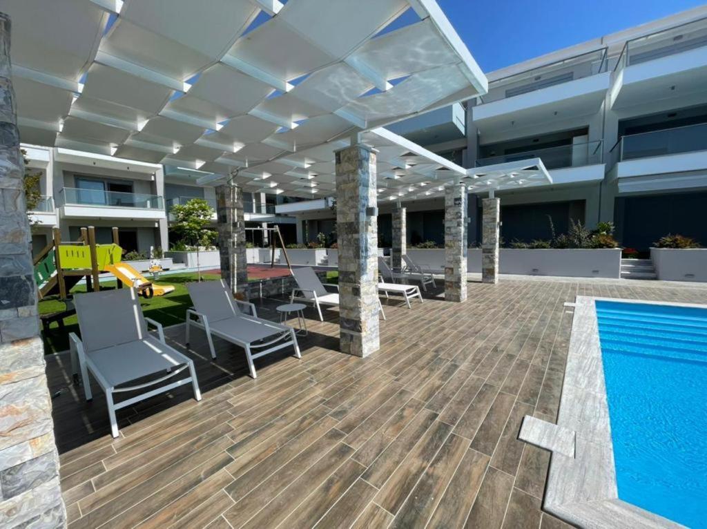 Antigona Nikiti Apartment Екстериор снимка