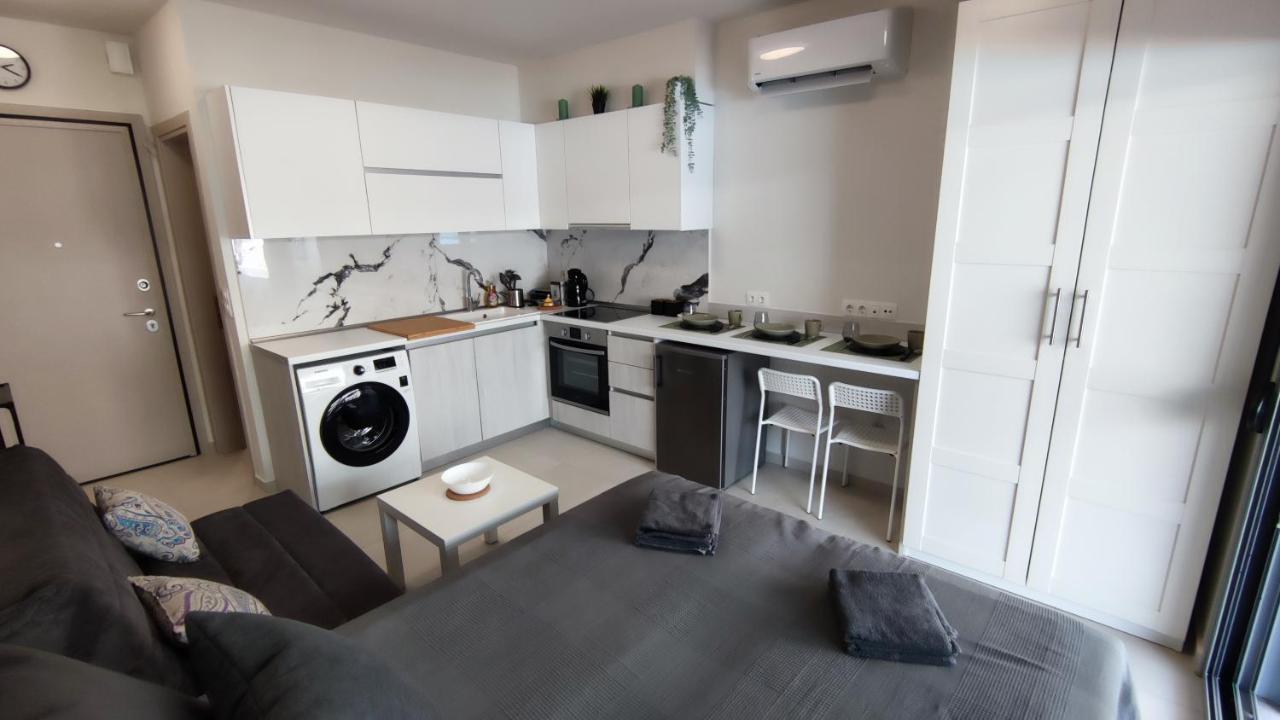 Antigona Nikiti Apartment Екстериор снимка