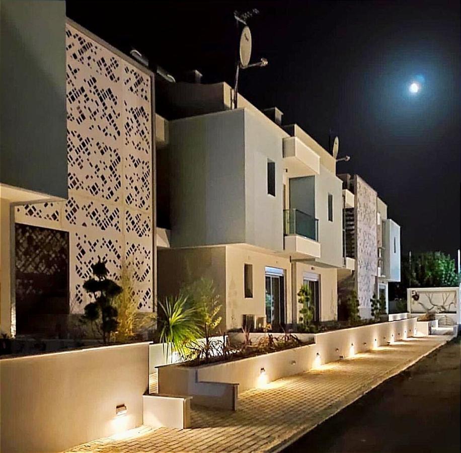 Antigona Nikiti Apartment Екстериор снимка